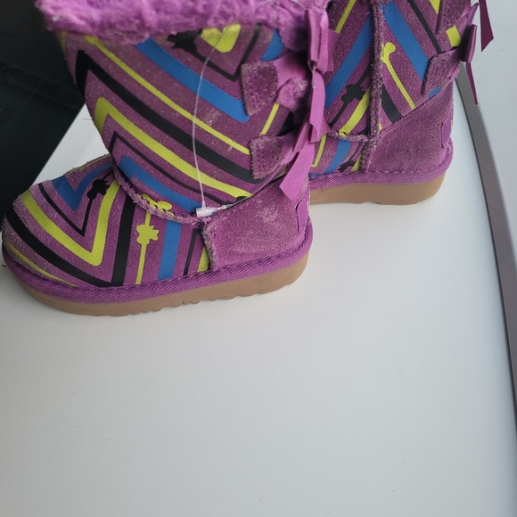 Kids uggs - Picture 5 of 9